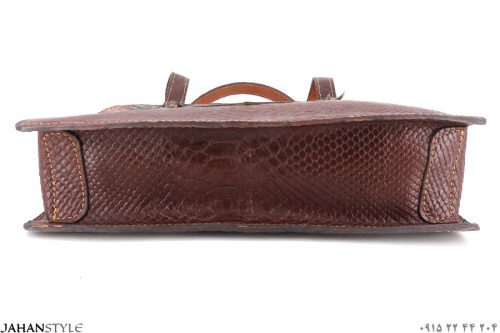 کیف دستی چرم طبیعی قلم‌زنی طرح گل - Image 6