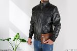کیف دستی و دوشی اسپرت چرم طبیعی قهوه‌ای تیره - Image 10