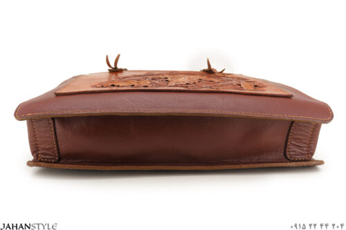کیف چرم طبیعی با طراحی برگ